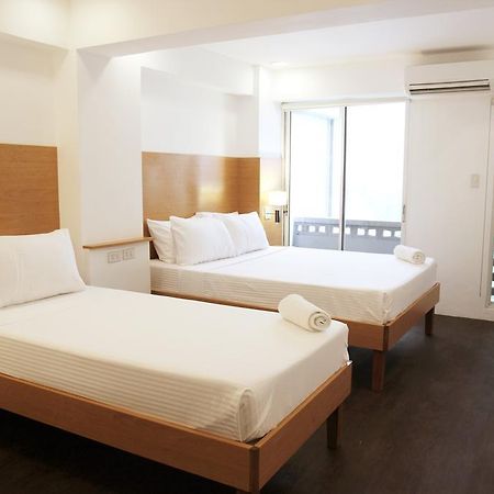 Brblock Boutique And Residences Makati City Rum bild